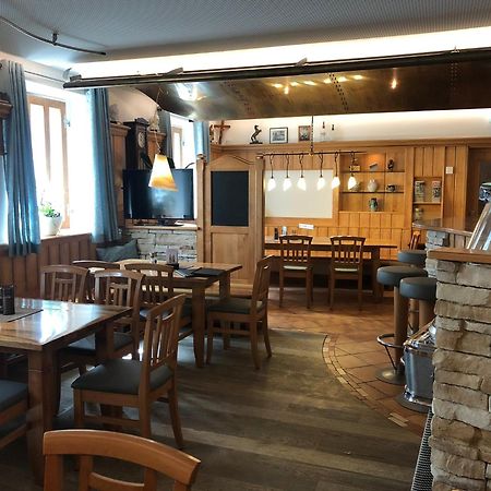 Tinschert Hotel-Restaurant-Partyservice Schwertberg Exteriör bild