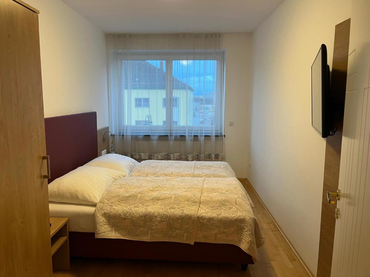 Tinschert Hotel-Restaurant-Partyservice Schwertberg Exteriör bild