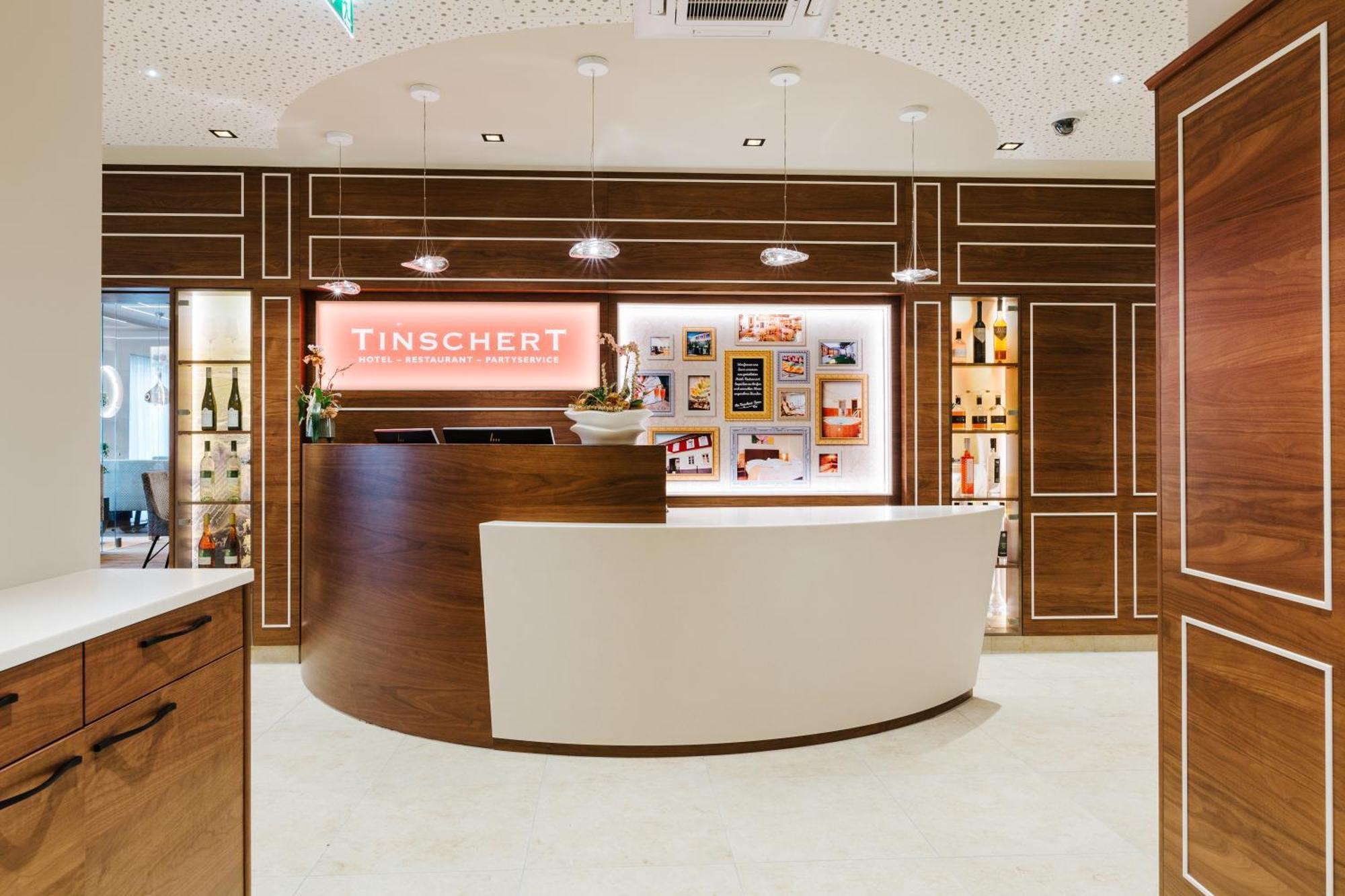 Tinschert Hotel-Restaurant-Partyservice Schwertberg Exteriör bild