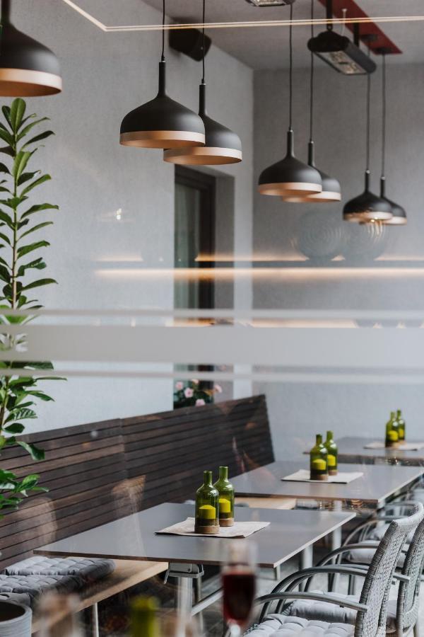 Tinschert Hotel-Restaurant-Partyservice Schwertberg Exteriör bild